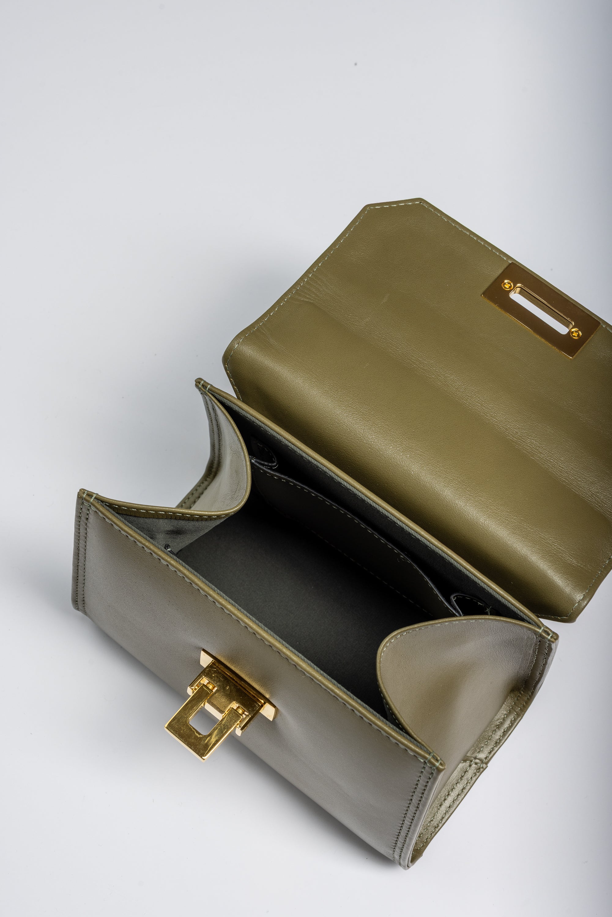 Dark Green Full-Grain